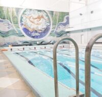 Swimming pool for swimming training